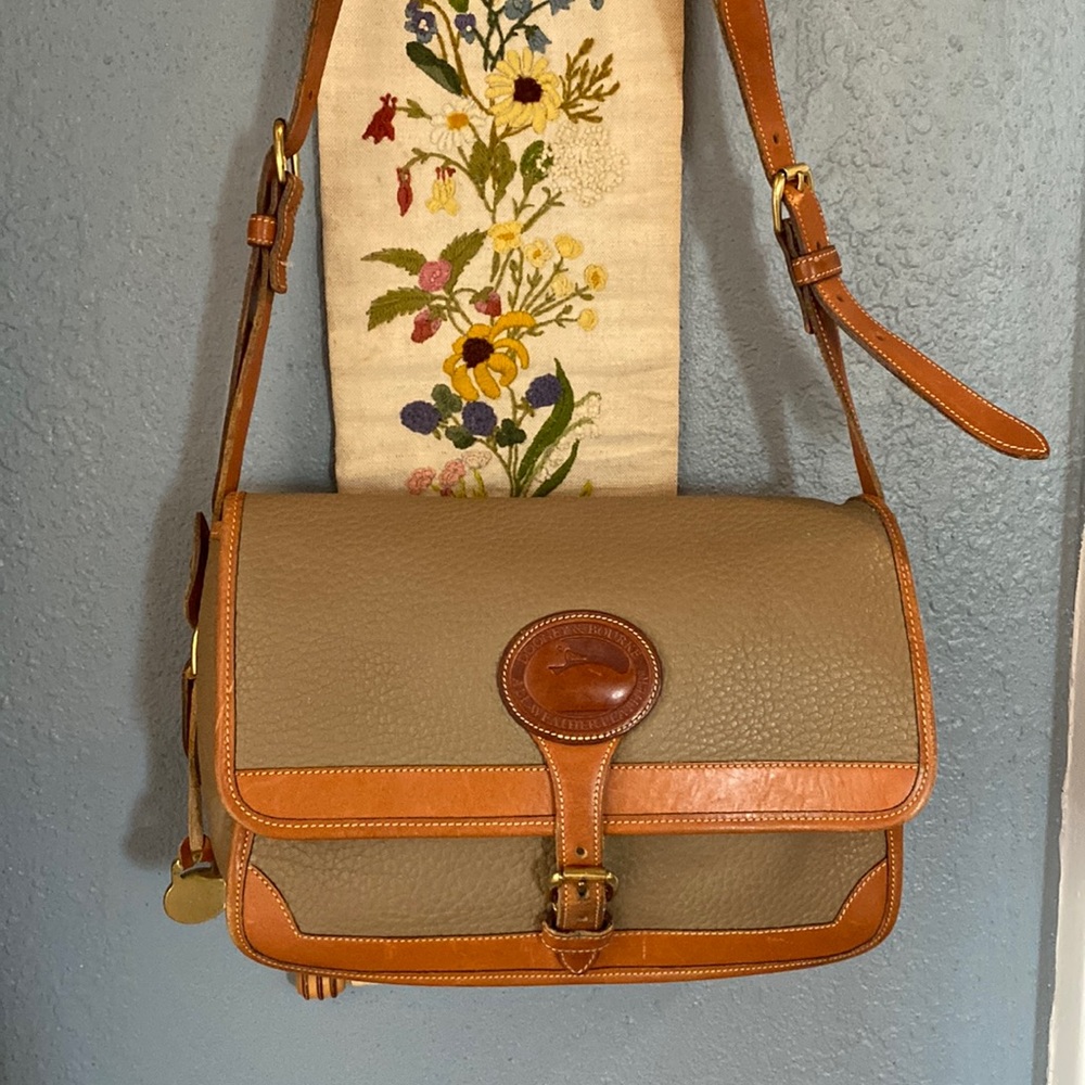 Dooney & Bourke all weather leather crossbody handbag
